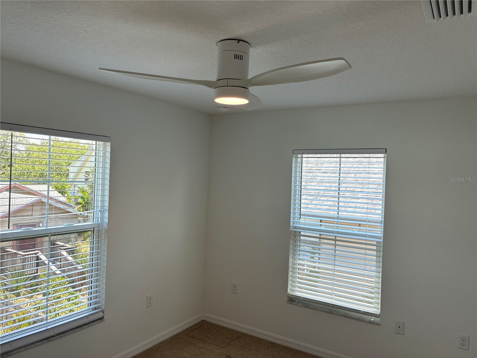 2651 1/2 Bayside Drive S Saint Petersburg FL 33705 TB8483589 image13