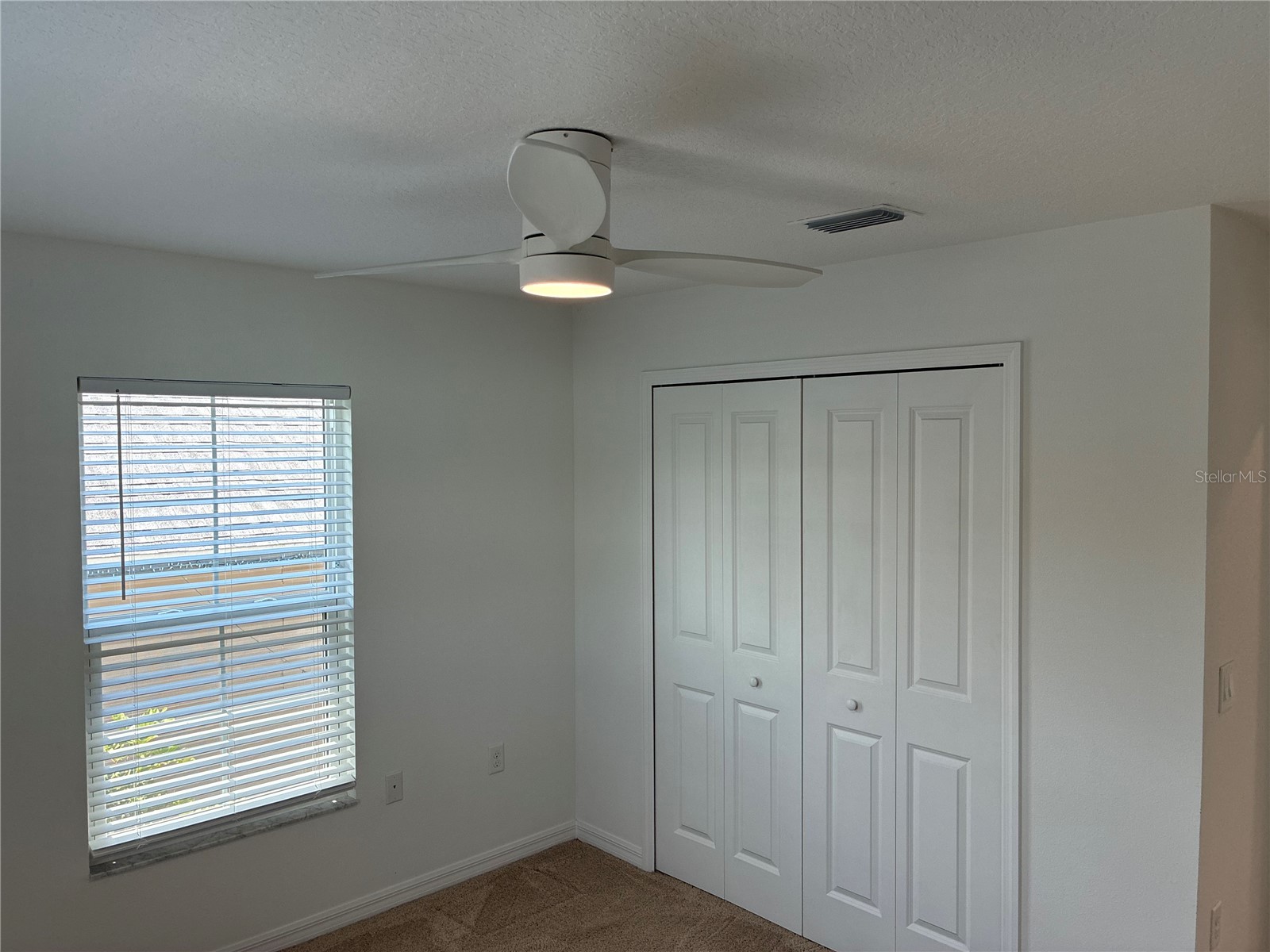 2651 1/2 Bayside Drive S Saint Petersburg FL 33705 TB8483589 image14