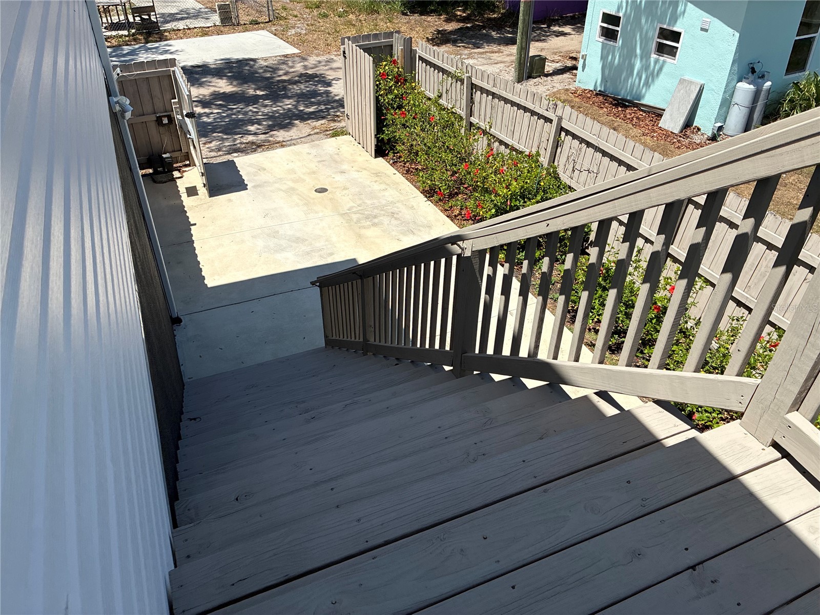 2651 1/2 Bayside Drive S Saint Petersburg FL 33705 TB8483589 image19