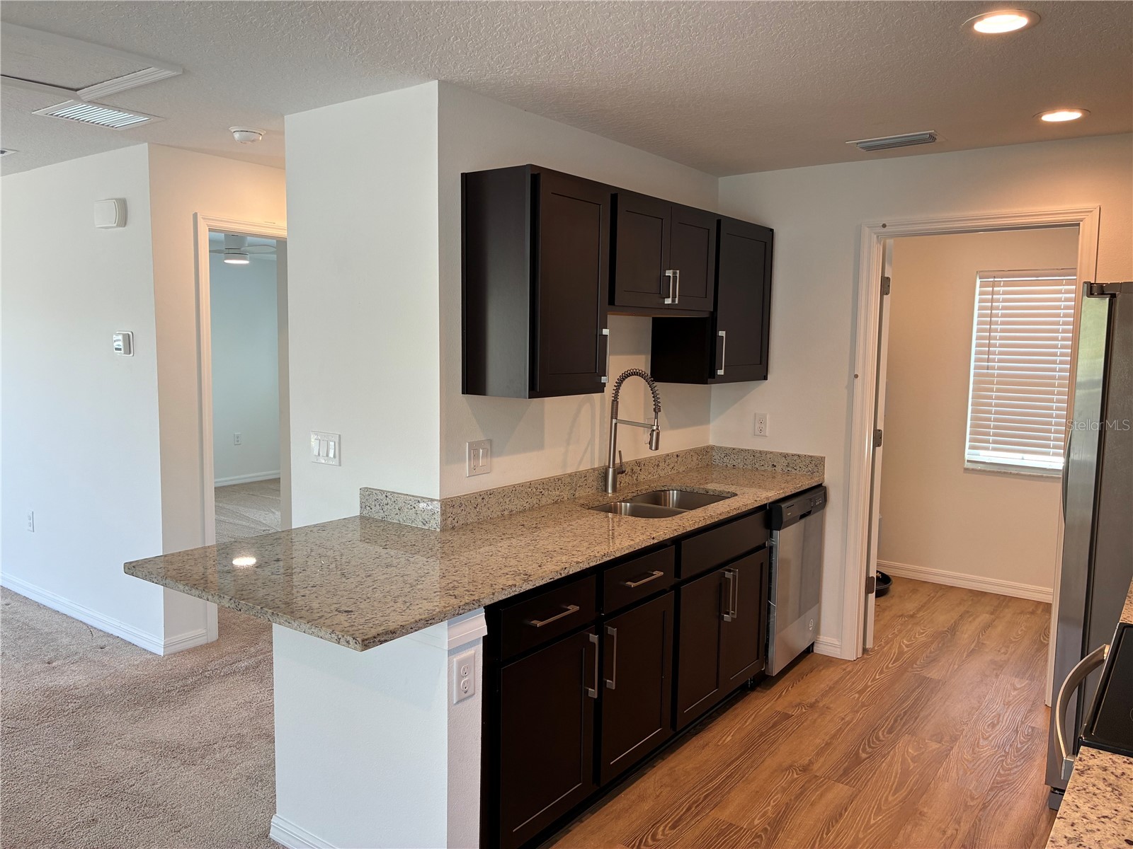 2651 1/2 Bayside Drive S Saint Petersburg FL 33705 TB8483589 image6