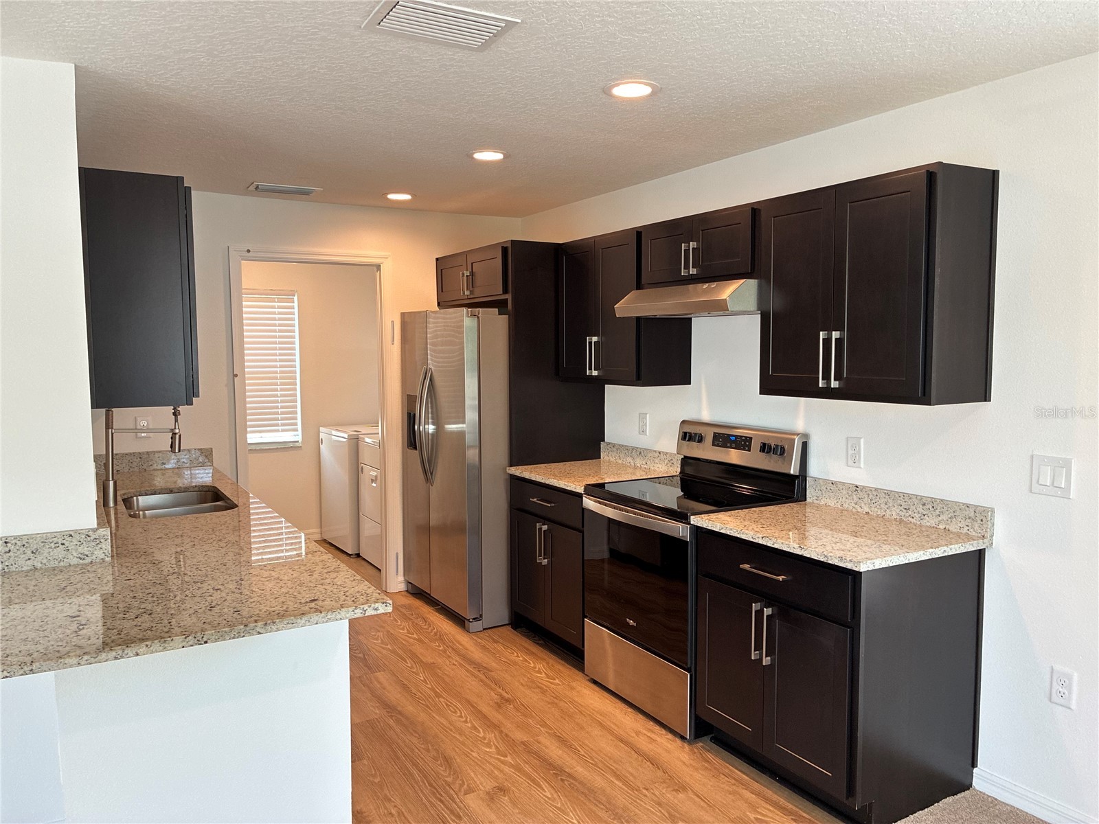 2651 1/2 Bayside Drive S Saint Petersburg FL 33705 TB8483589 image7