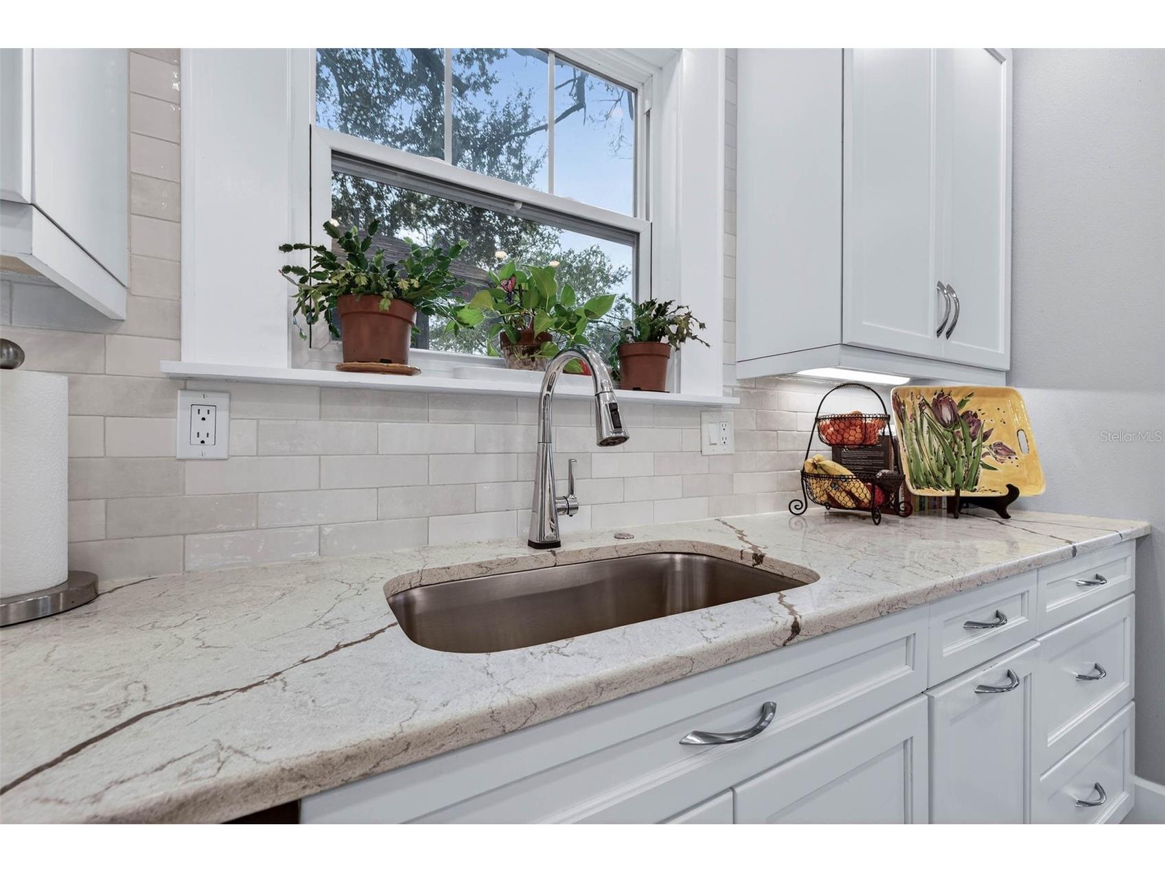 2651 3rd Avenue N Saint Petersburg FL 33713 TB8492777 image19