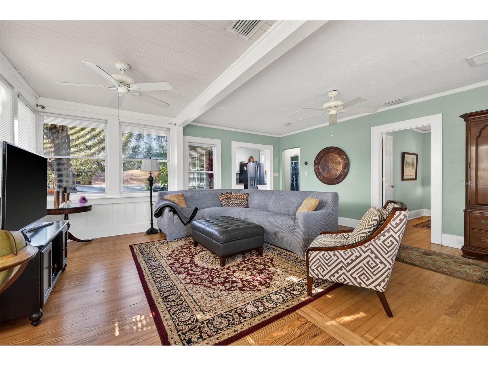 2651 3rd Avenue N Saint Petersburg FL 33713 TB8492777 image41