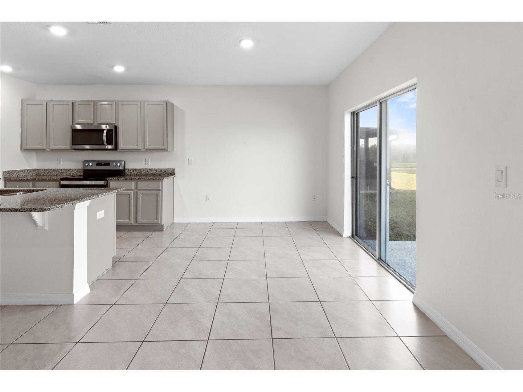 2651 Grandbury Grove Road Lakeland FL 33811 L4958127 image6