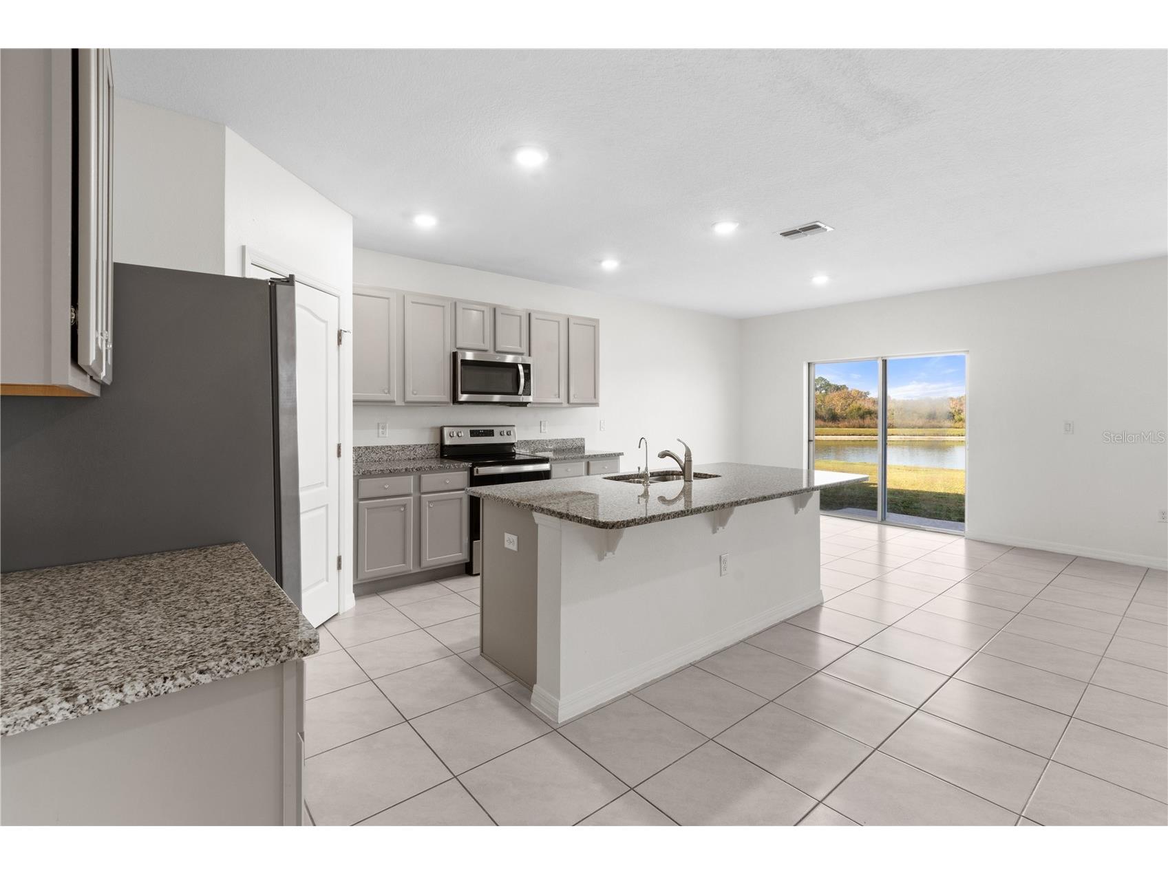2651 Grandbury Grove Road Lakeland FL 33811 L4958127 image8