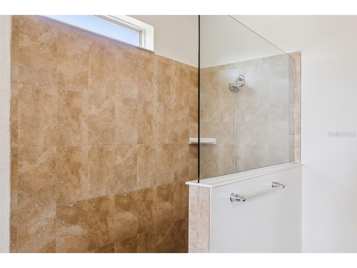 2651 Mead Avenue Saint Cloud FL 34771 - FELLS COVE AND LAKE TOHO O6364504 image16