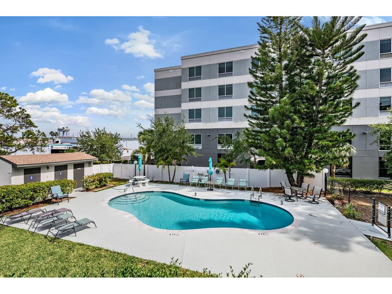 2651 Michael Place #102 Dunedin FL 34698 TB8505856 image37