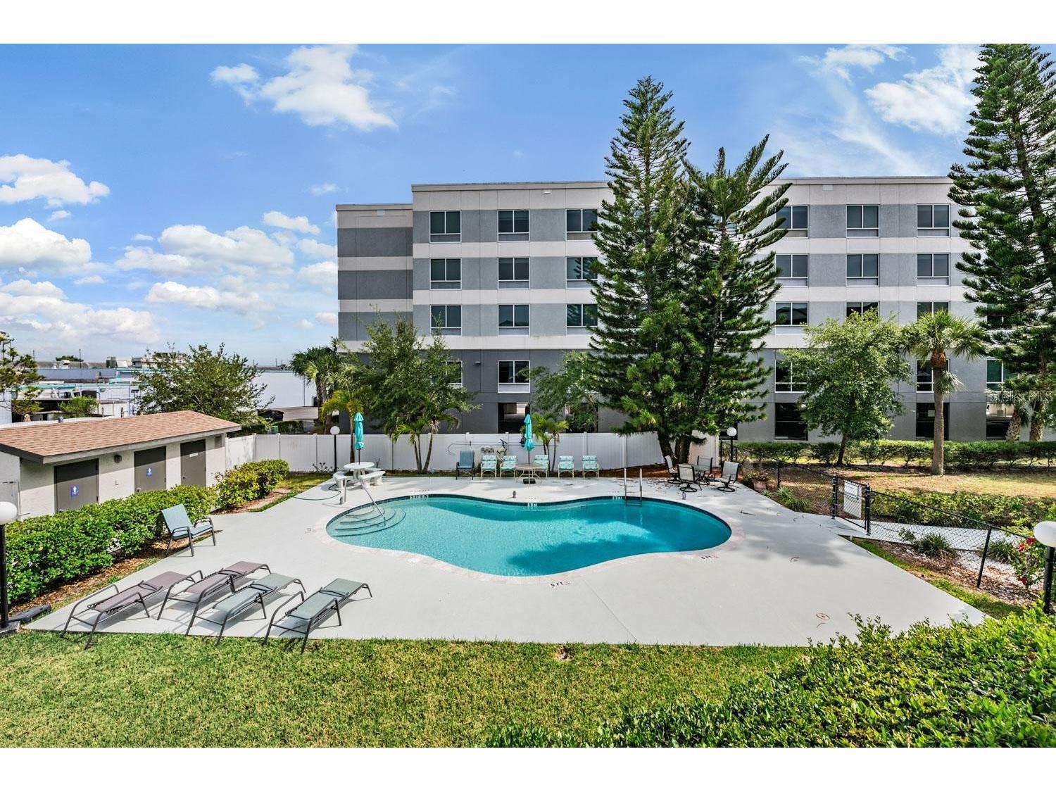 2651 Michael Place #102 Dunedin FL 34698 TB8505856 image39