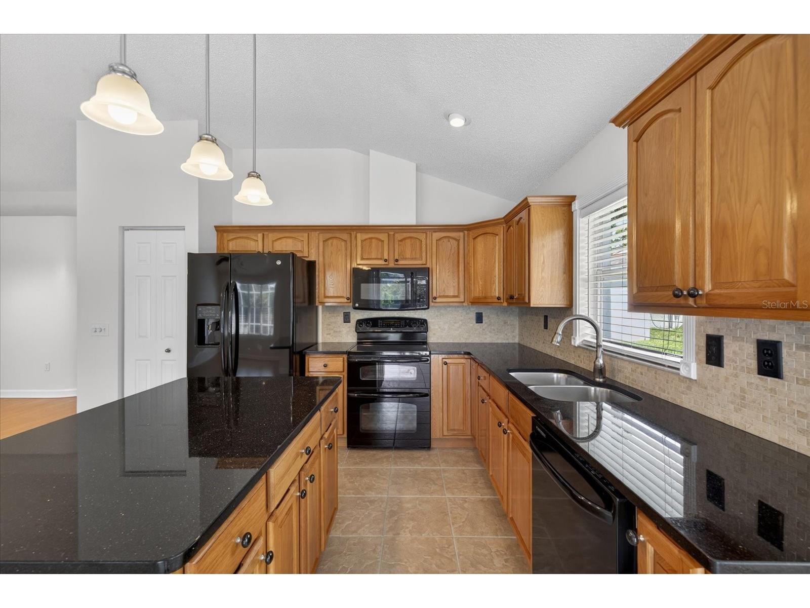 2651 Oleander Court Palm Harbor FL 34684 TB8507769 image10