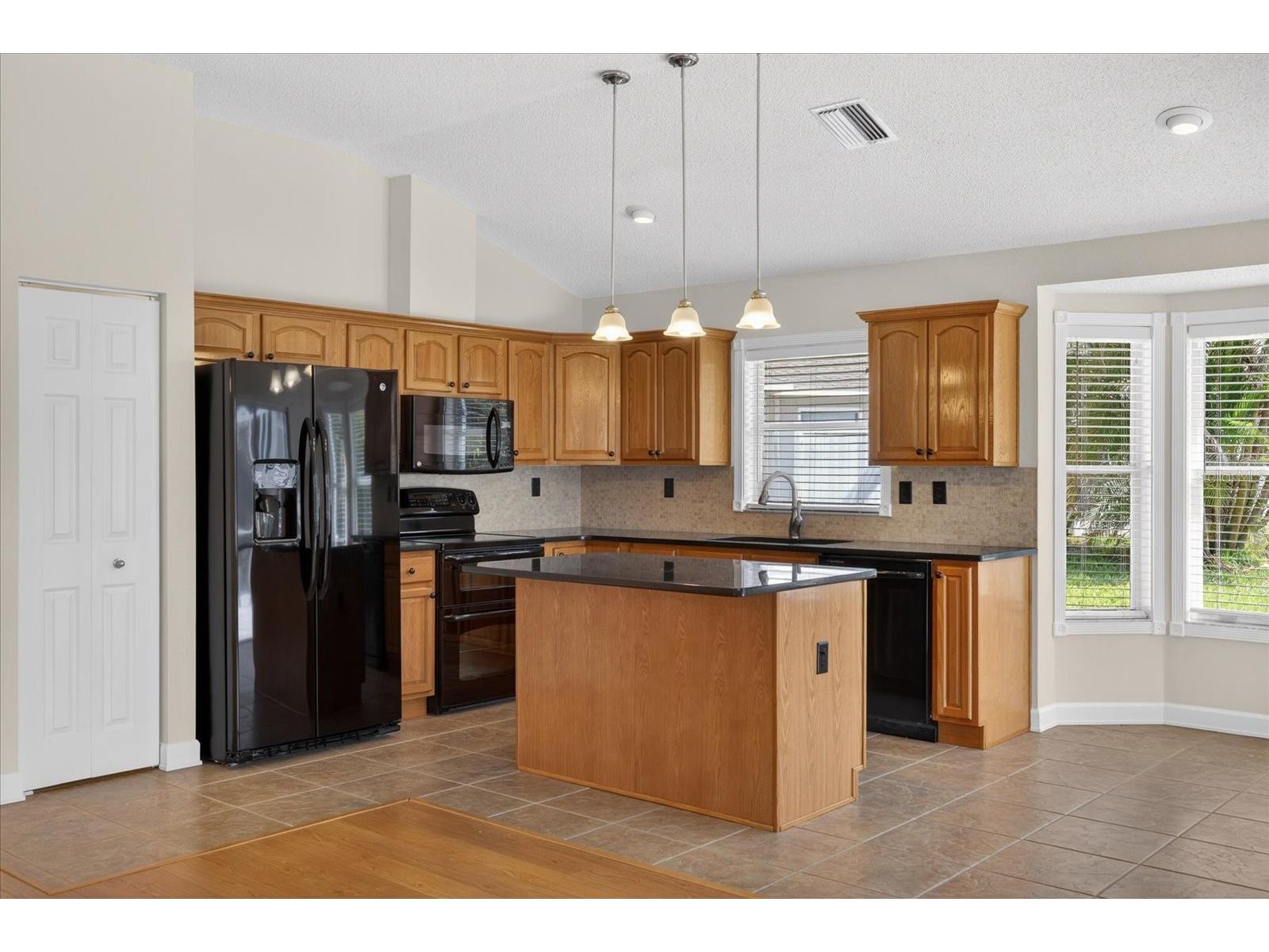 2651 Oleander Court Palm Harbor FL 34684 TB8507769 image11