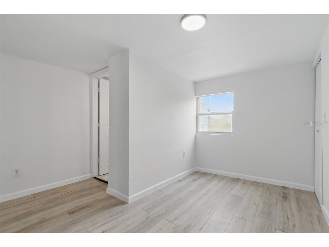 2652 26th Street Sarasota FL 34234 A4653670 image11