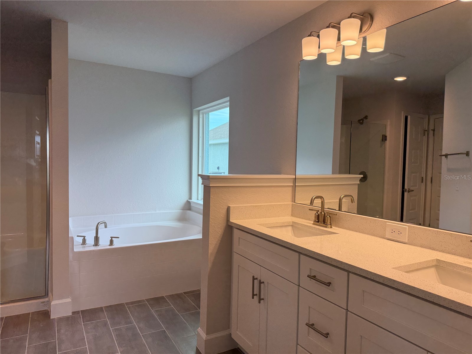 2652 Averland Loop North Port FL 34287 A4640121 image5