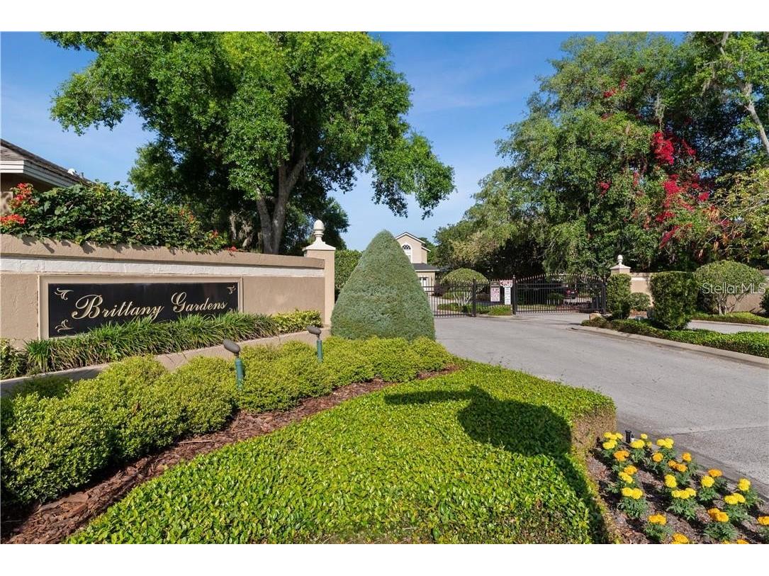 2652 Queen Mary Place Maitland FL 32751 - HOWELL CREEK O6398390 image2