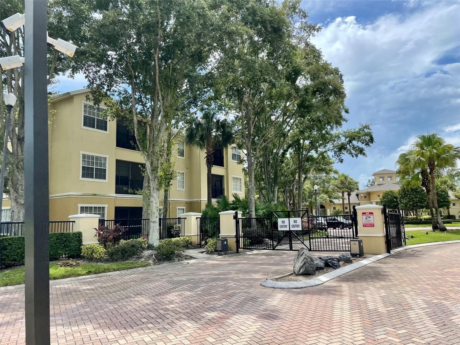 2652 Robert Trent Jones Drive #525 Orlando FL 32835 O6396566 image26