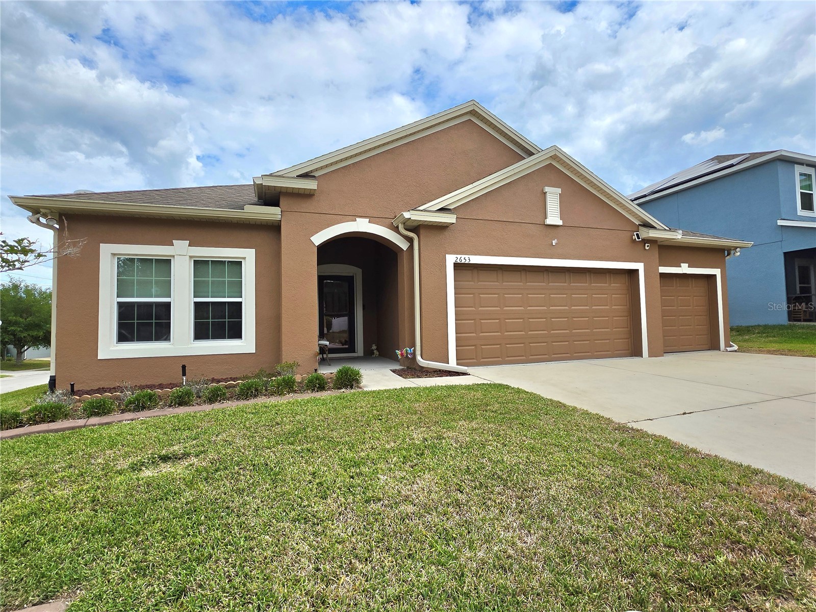 2653 Limerick Circle Grand Island FL 32735 G5111374 image2