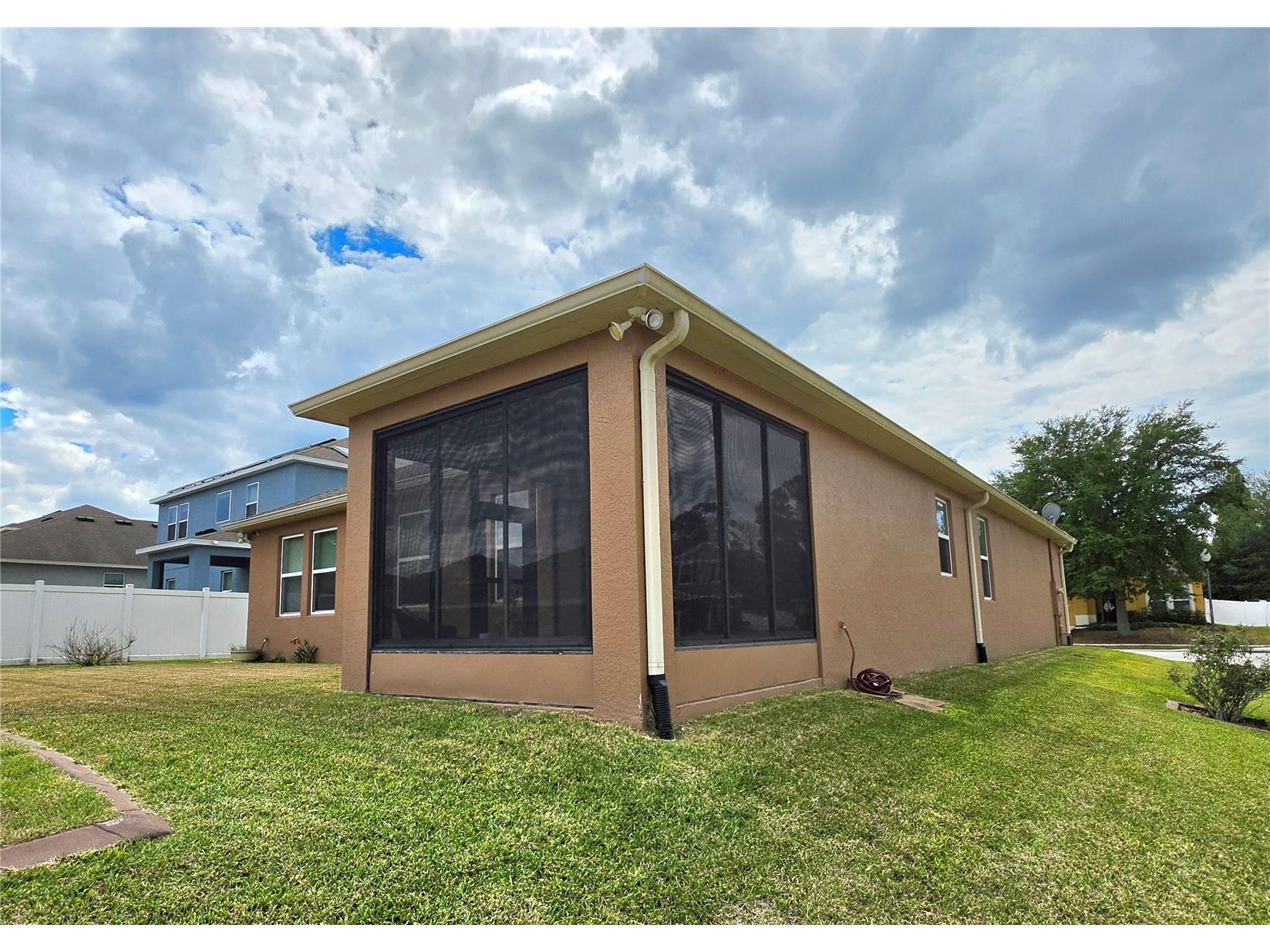 2653 Limerick Circle Grand Island FL 32735 G5111374 image23