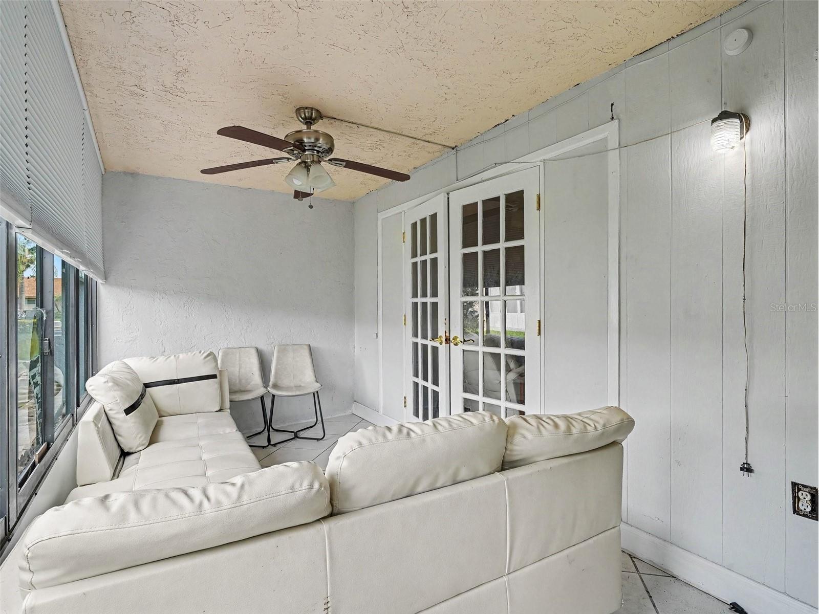 2653 Woodgate Lane #E-3 Sarasota FL 34231 A4696931 image12