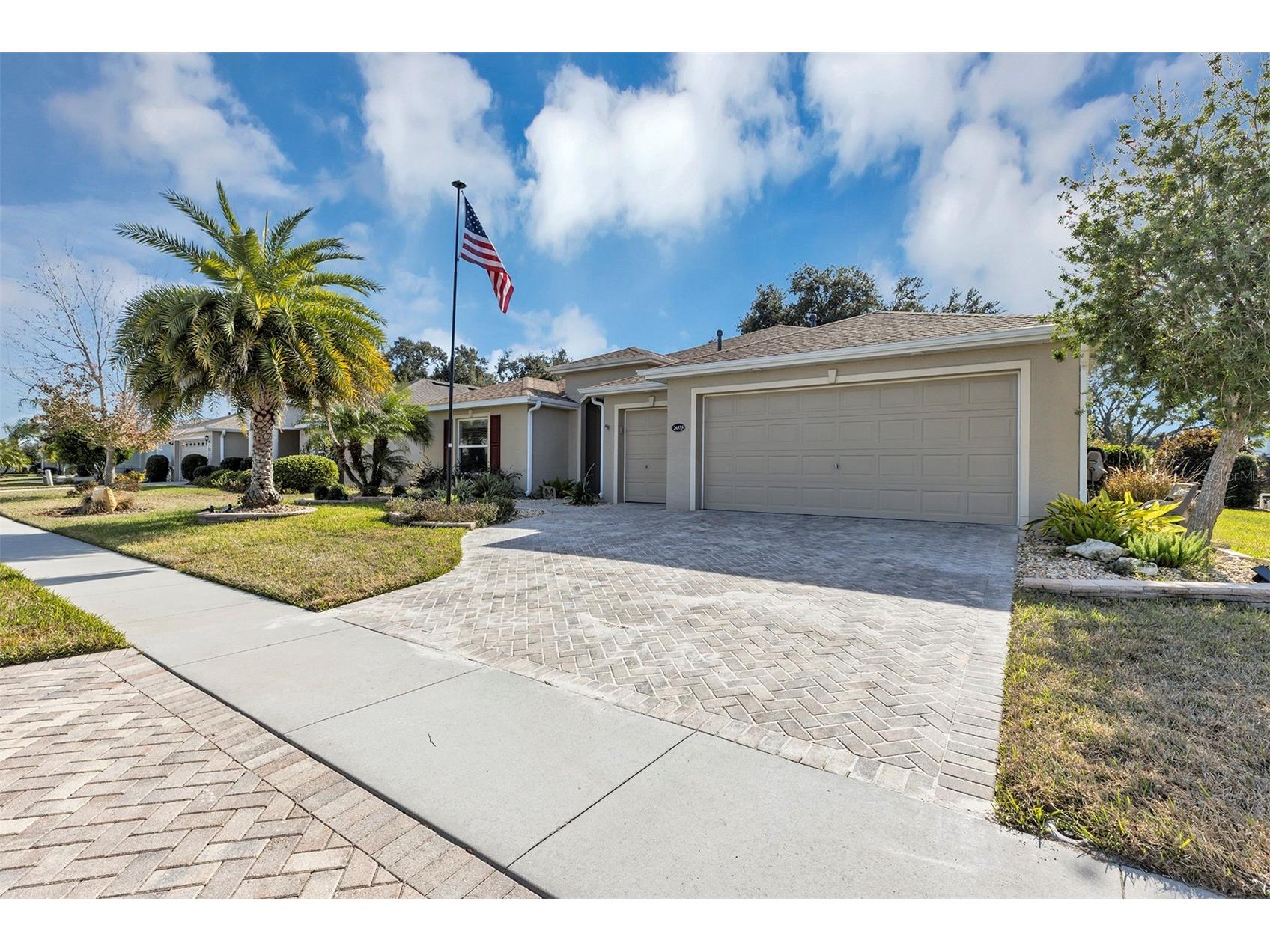 26535 Manassas Drive Leesburg FL 34748 G5106762 image1