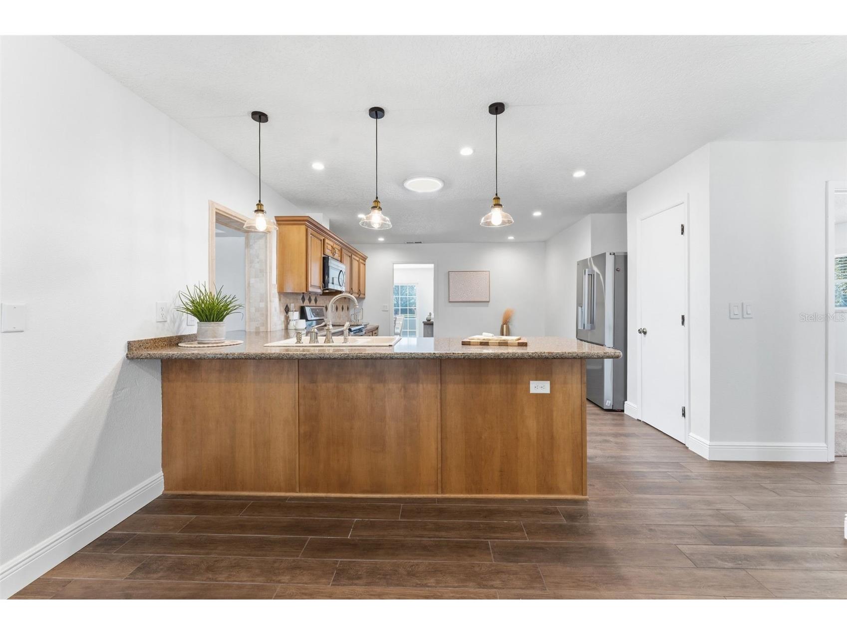 2654 Clubhouse Drive N Clearwater FL 33761 TB8480860 image12