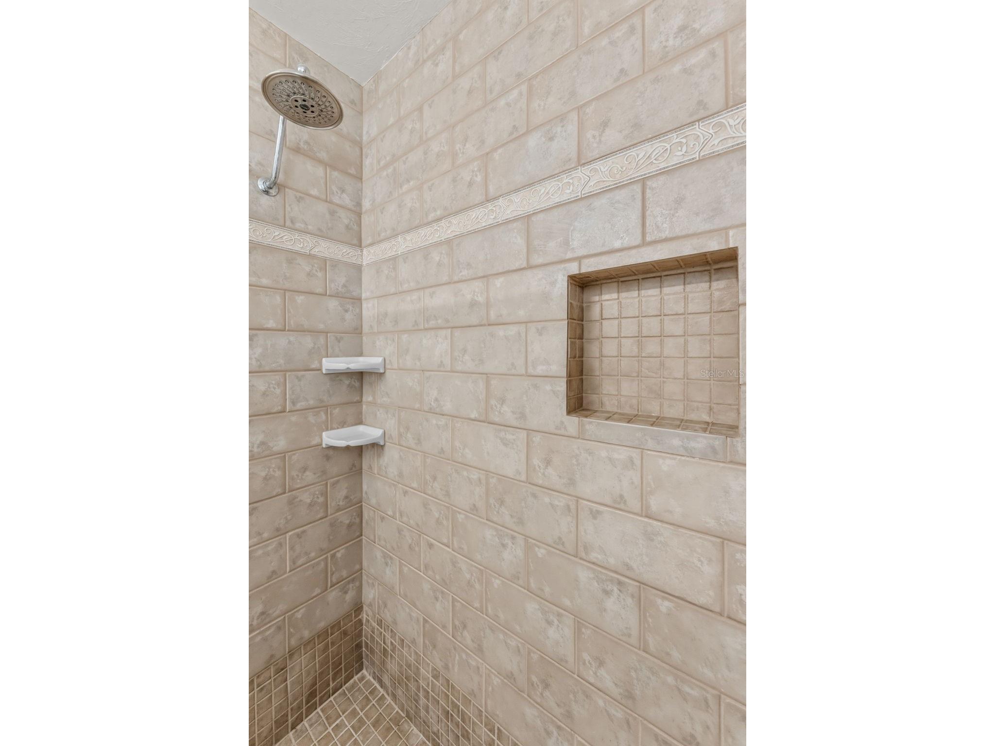 2654 Clubhouse Drive N Clearwater FL 33761 TB8480860 image21