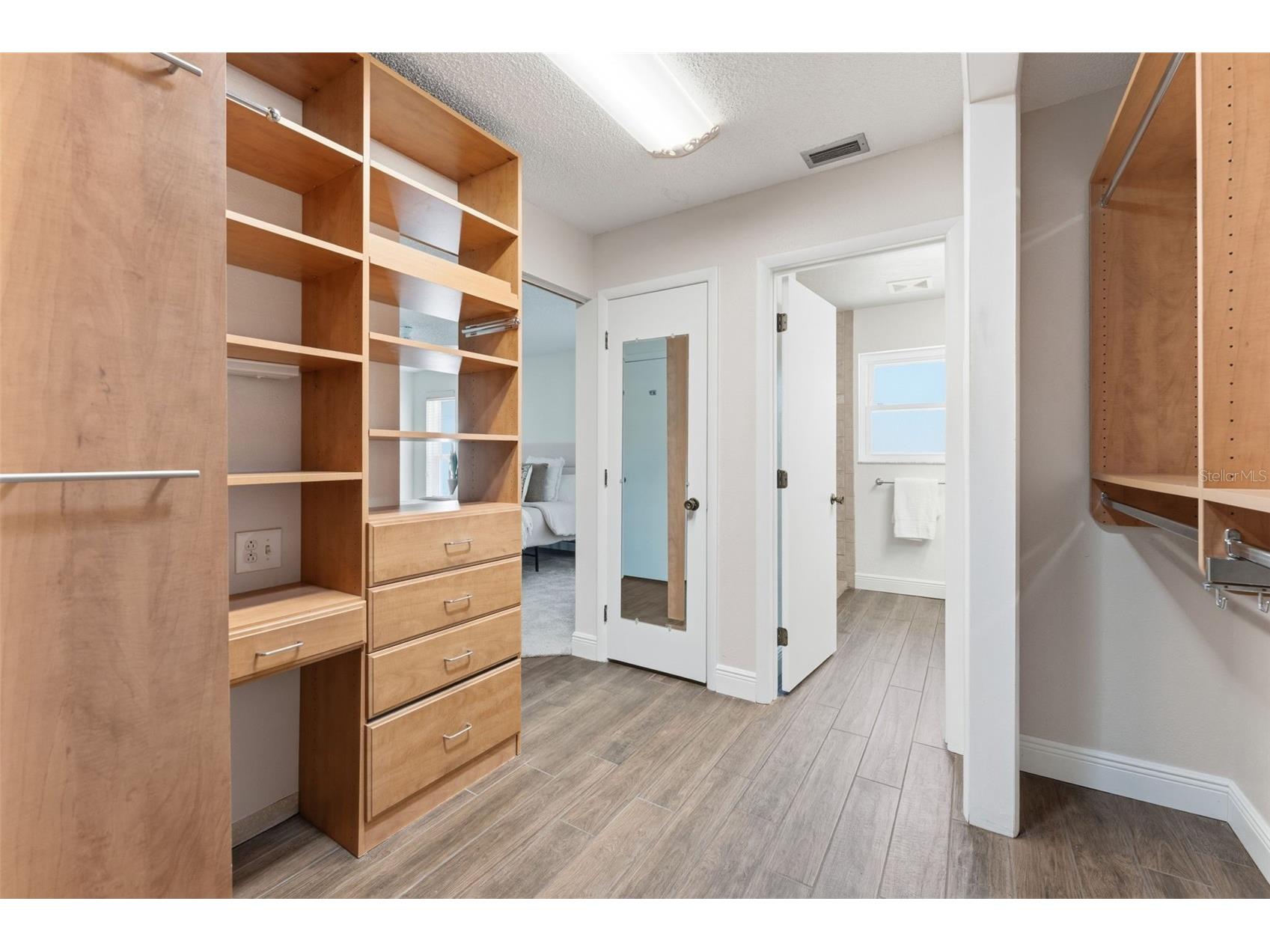 2654 Clubhouse Drive N Clearwater FL 33761 TB8480860 image23