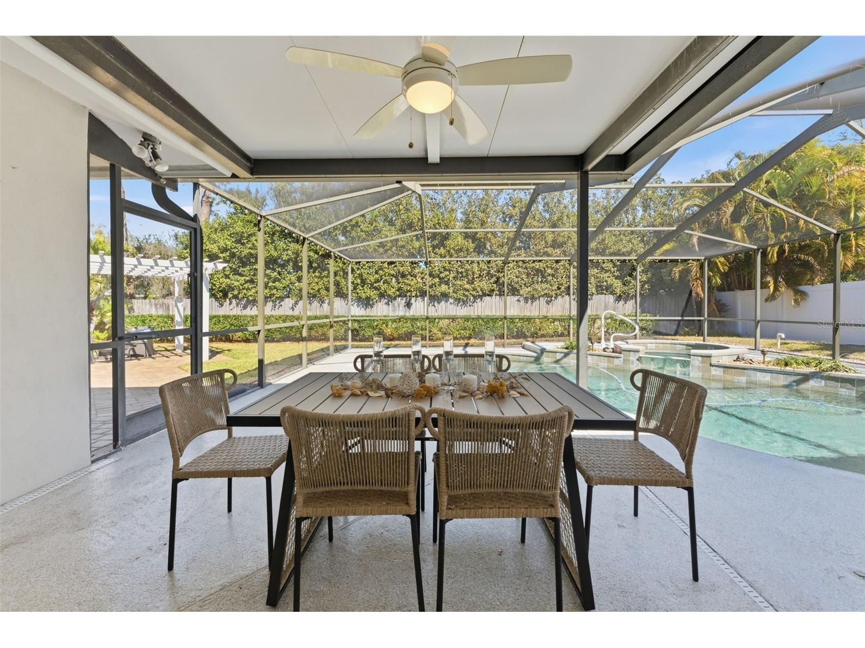 2654 Clubhouse Drive N Clearwater FL 33761 TB8480860 image34