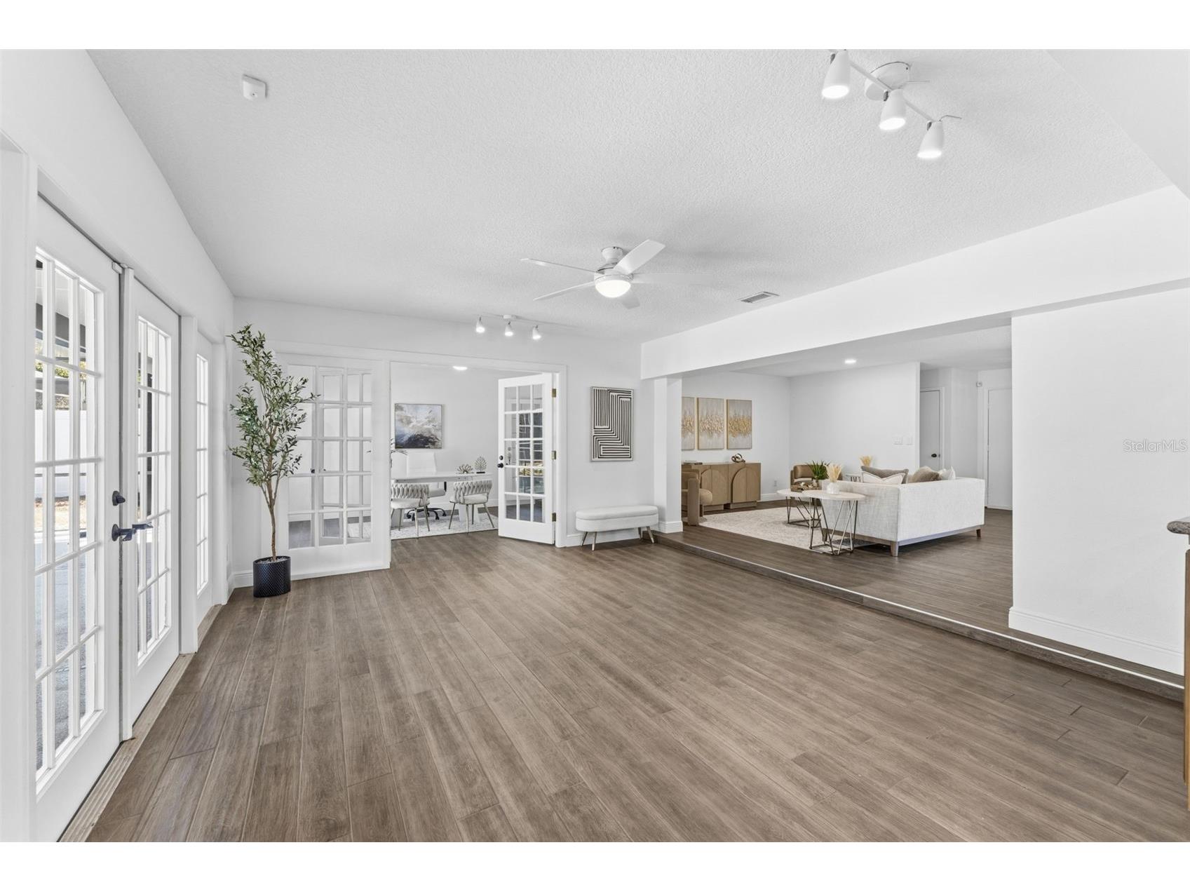 2654 Clubhouse Drive N Clearwater FL 33761 TB8480860 image8