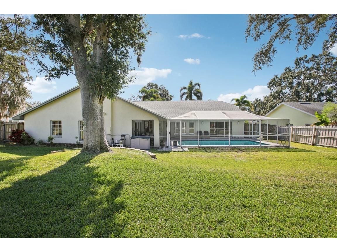 2654 Crystal Circle Dunedin FL 34698 O6358555 image38