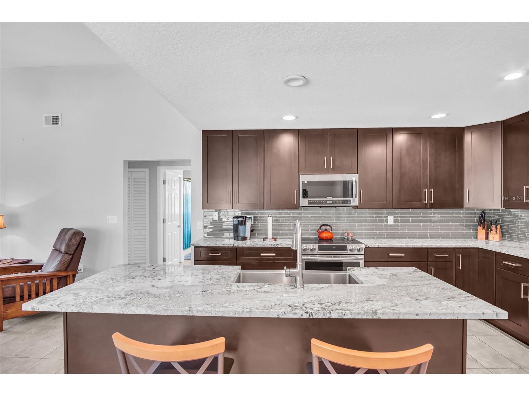 2654 Crystal Circle Dunedin FL 34698 TB8508679 image11