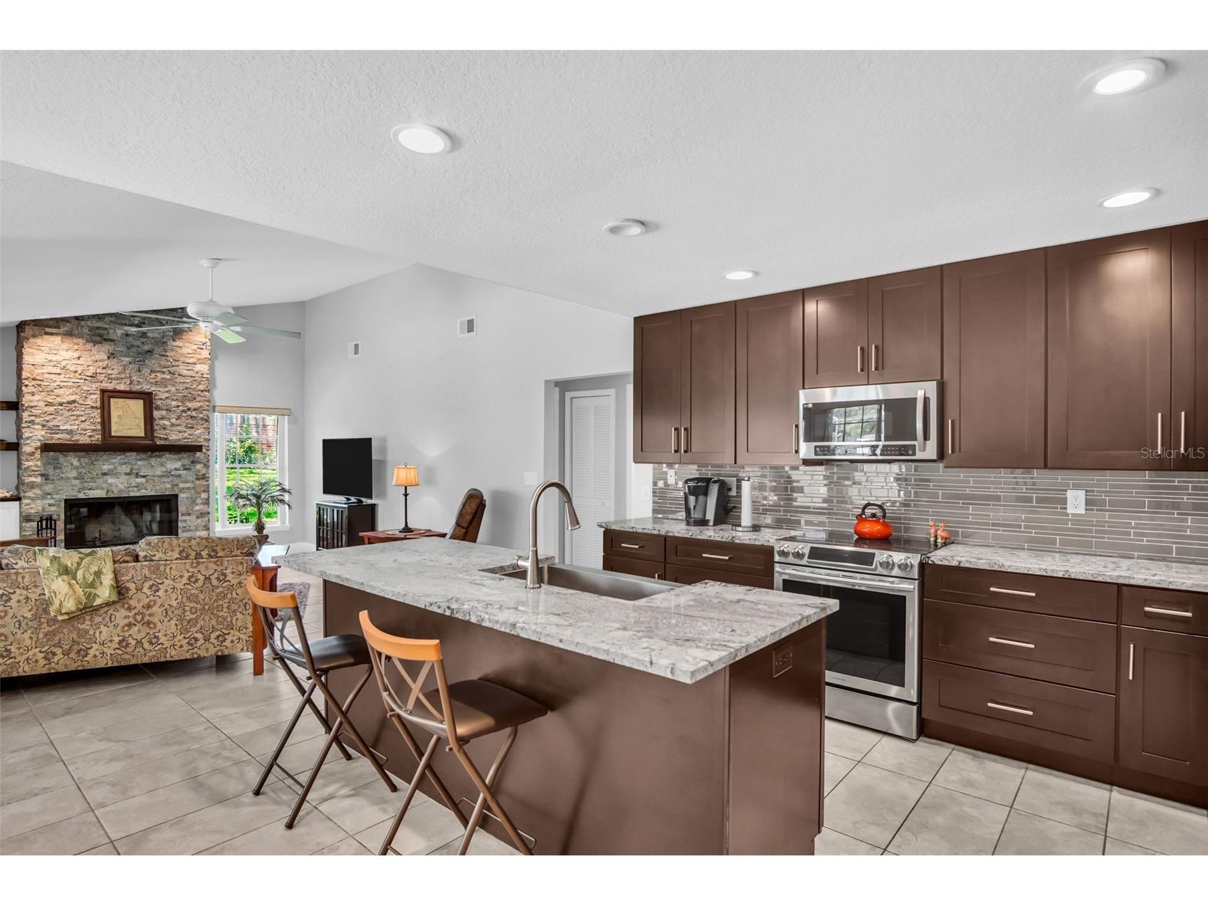 2654 Crystal Circle Dunedin FL 34698 TB8508679 image14