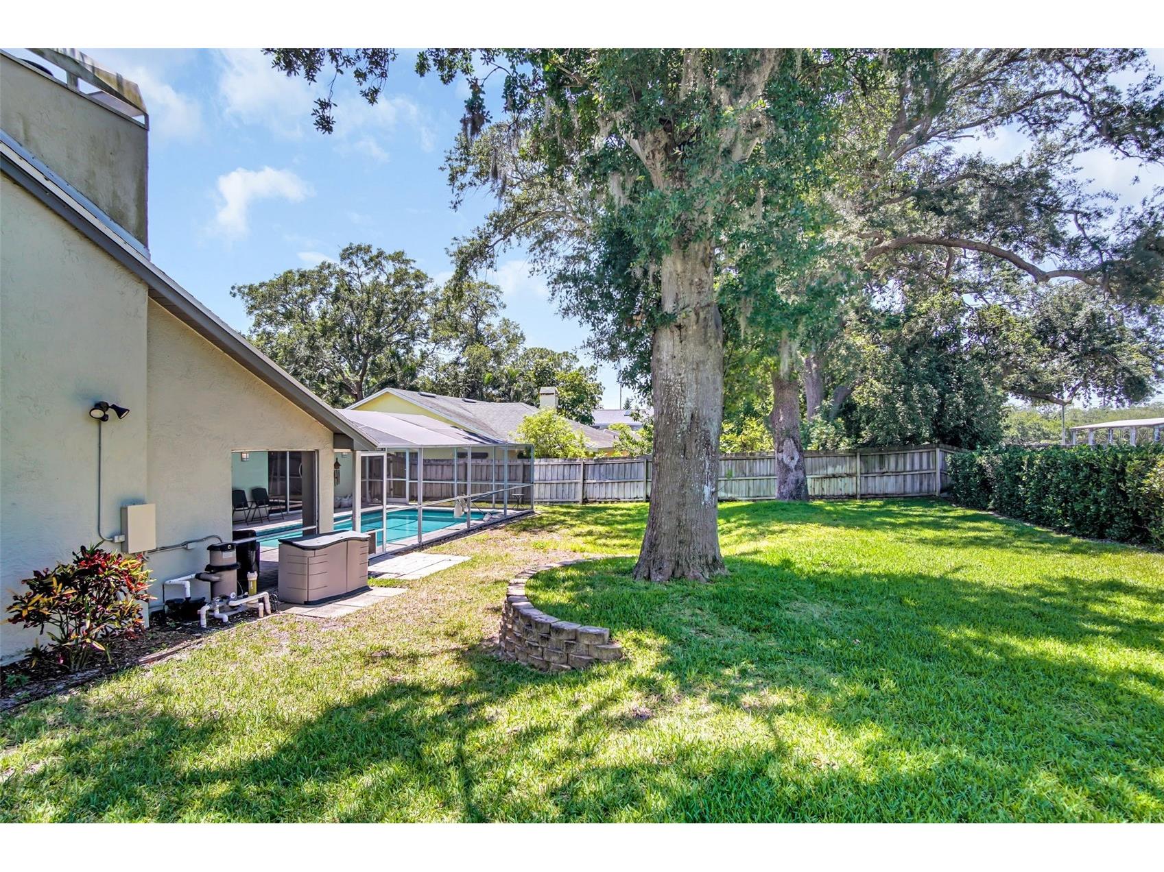 2654 Crystal Circle Dunedin FL 34698 TB8508679 image41
