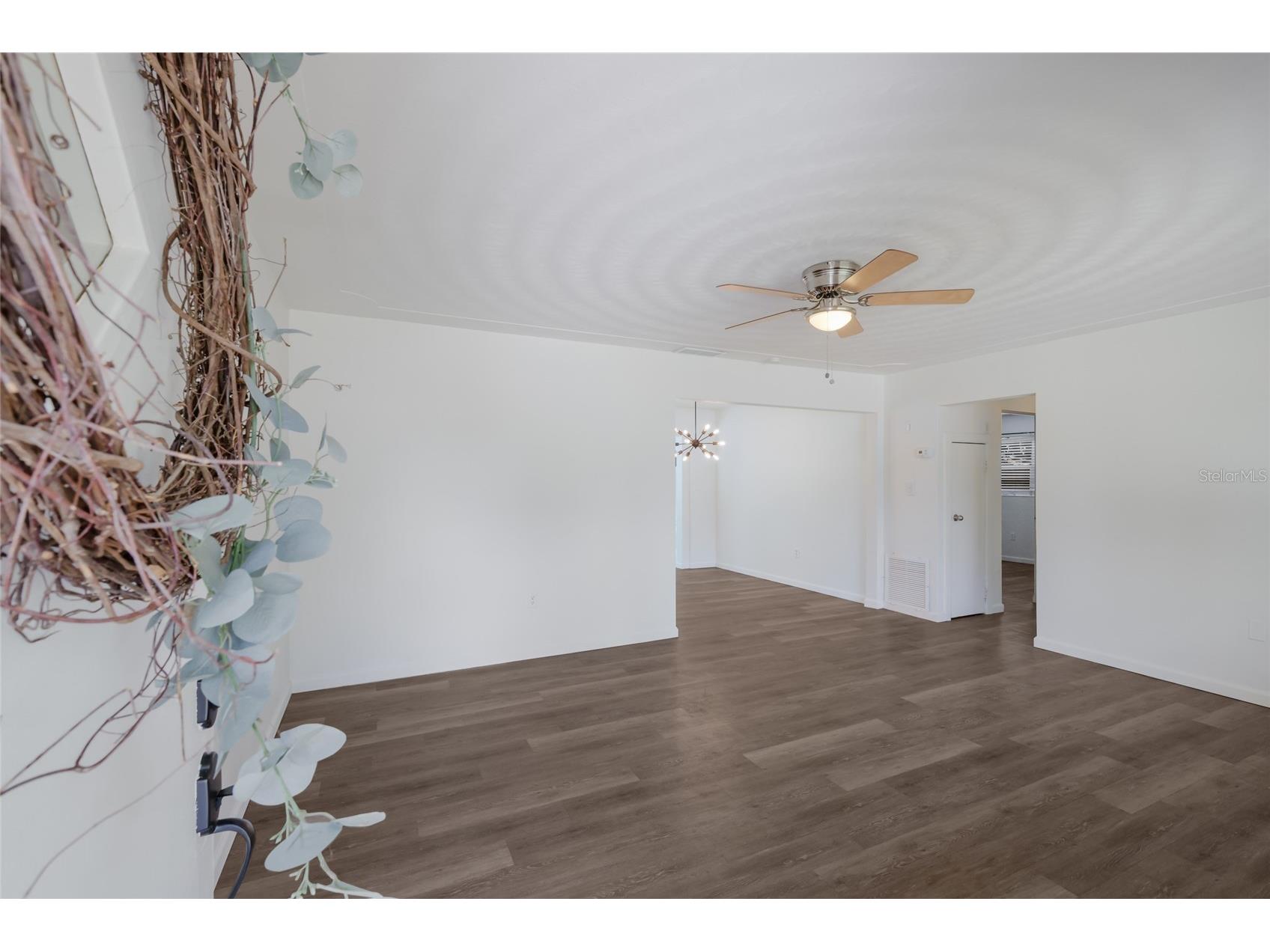 2654 Grand Cayman Street Sarasota FL 34231 A4694859 image4