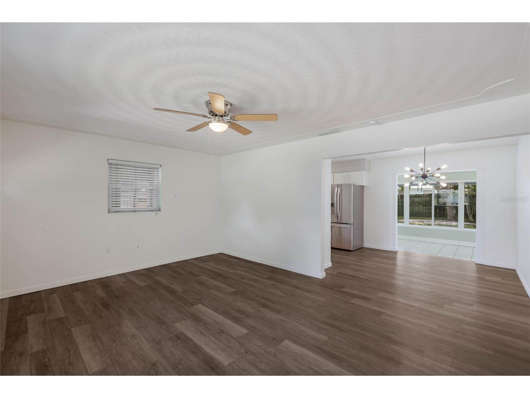 2654 Grand Cayman Street Sarasota FL 34231 A4694859 image8