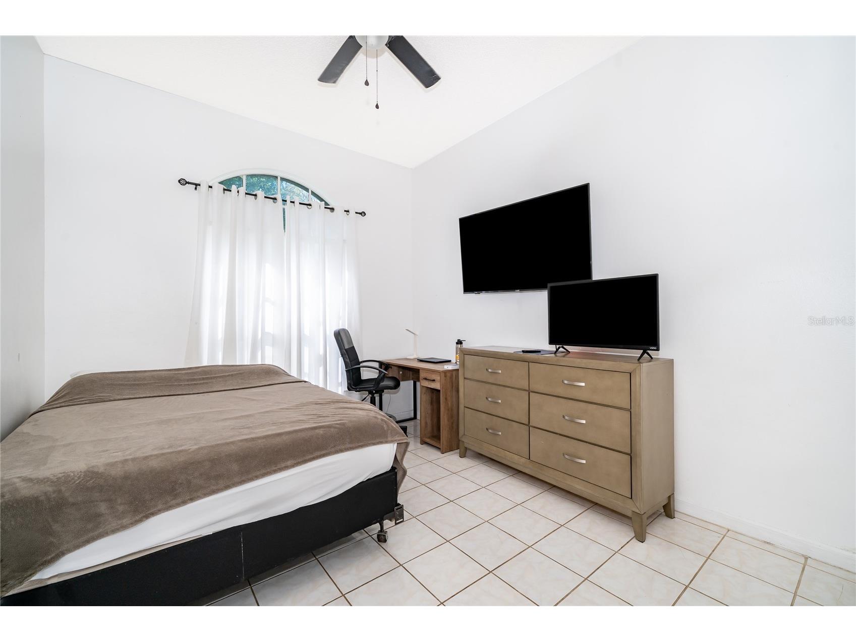 2654 Hawthorne Lane Kissimmee FL 34743 O6408755 image16