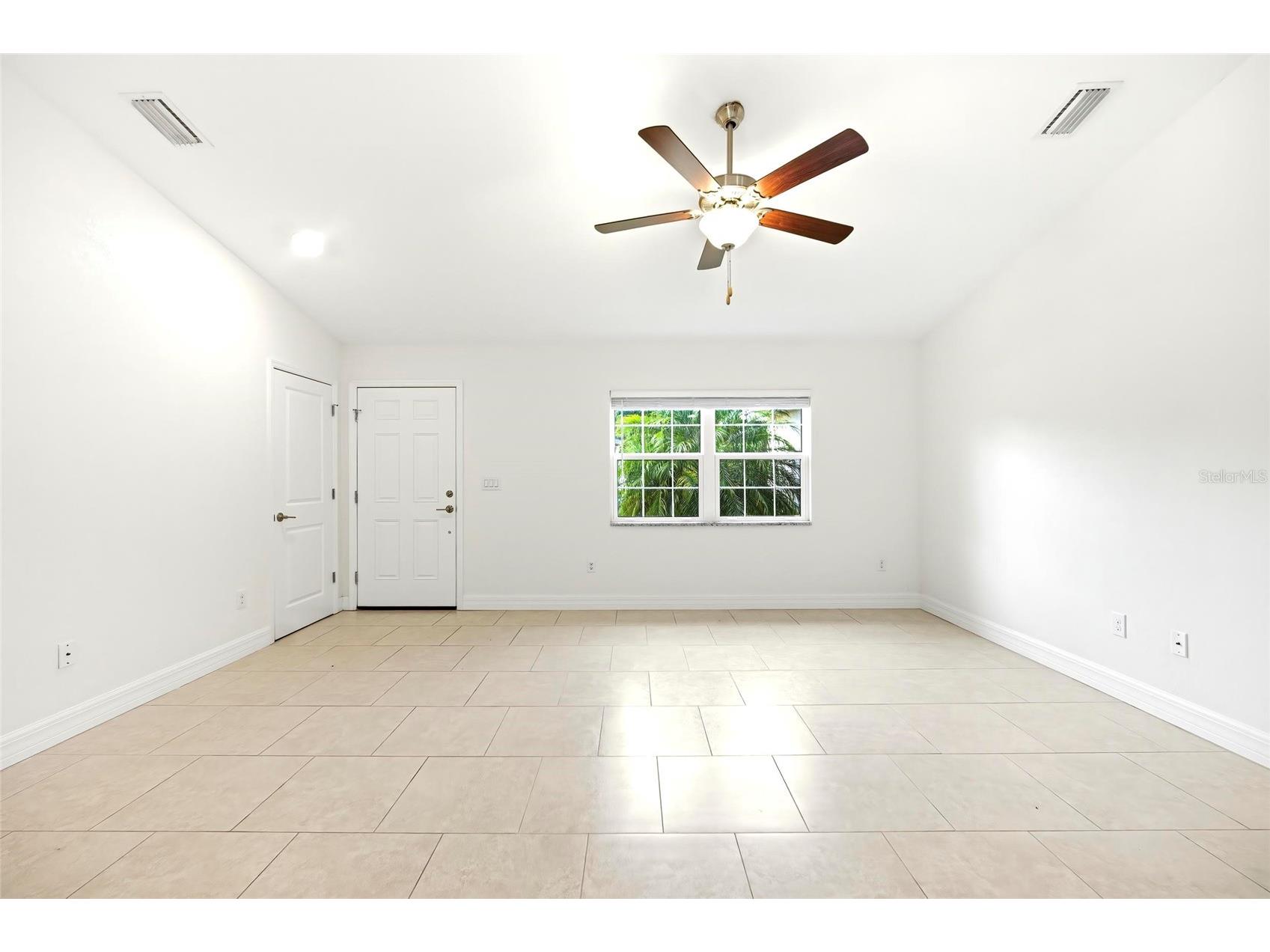 2654 Inland Avenue North Port FL 34288 C7525729 image11
