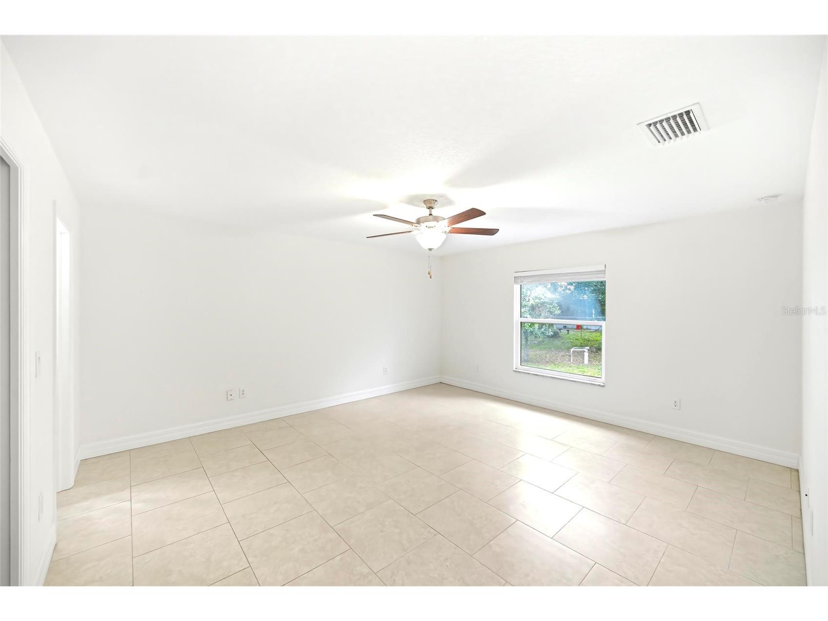 2654 Inland Avenue North Port FL 34288 C7525729 image17