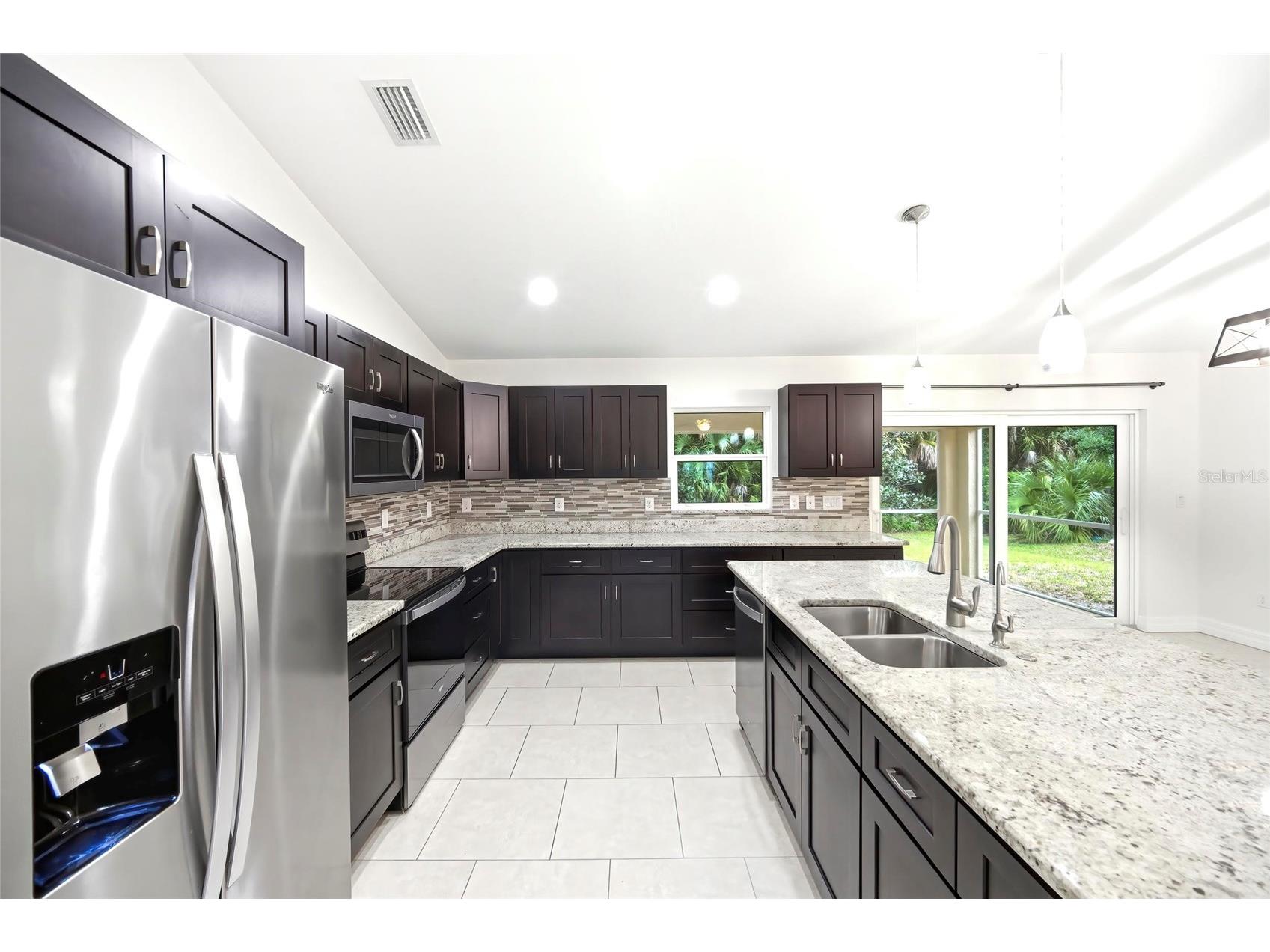 2654 Inland Avenue North Port FL 34288 C7525729 image6