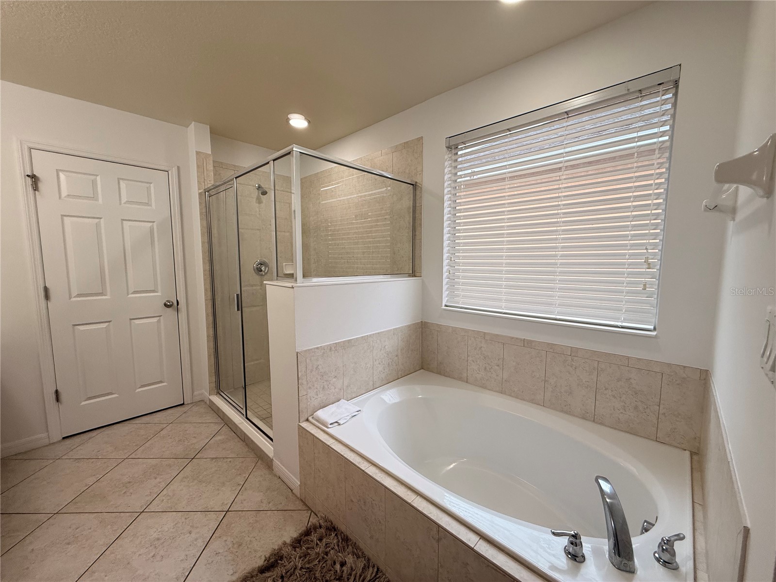 2654 Santosh Cove Kissimmee FL 34746 O6384380 image26