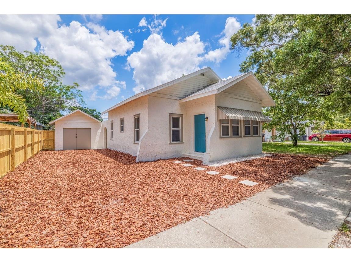 2655 Grove Park Avenue N Saint Petersburg FL 33714 U8246885 image1