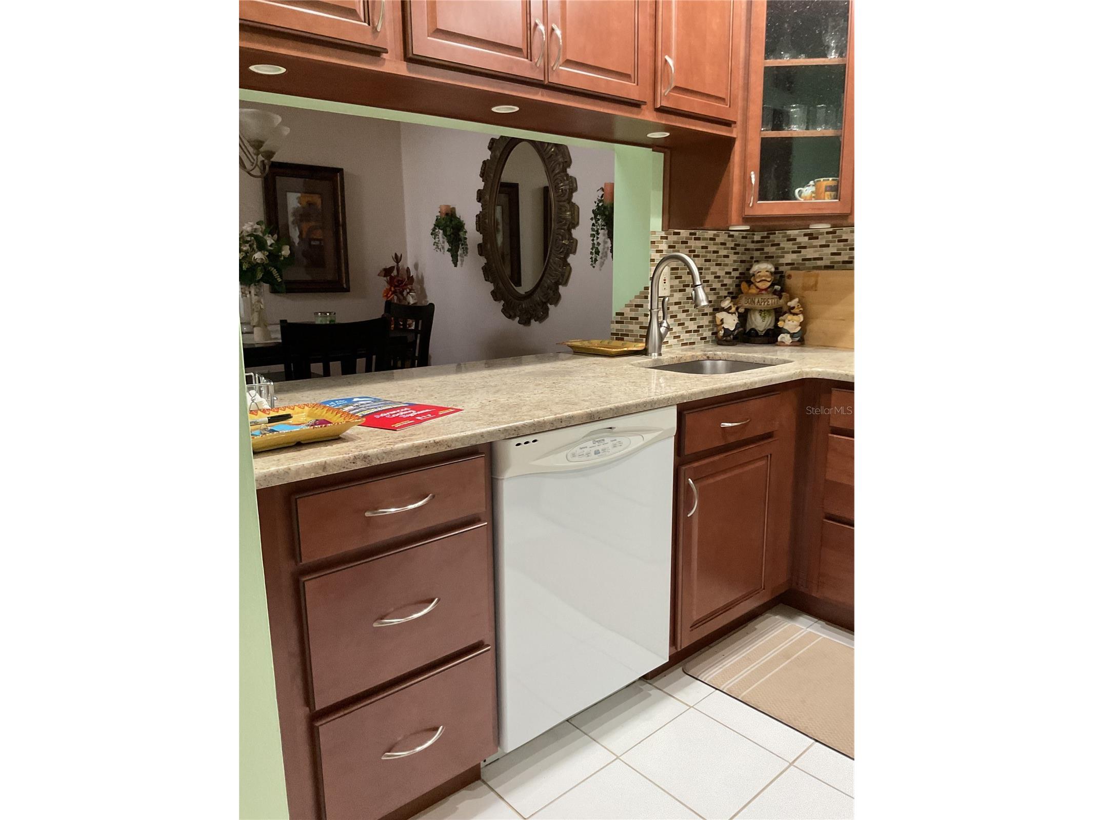 2655 Pine Ridge Way N #D3 Palm Harbor FL 34684 W7886861 image11