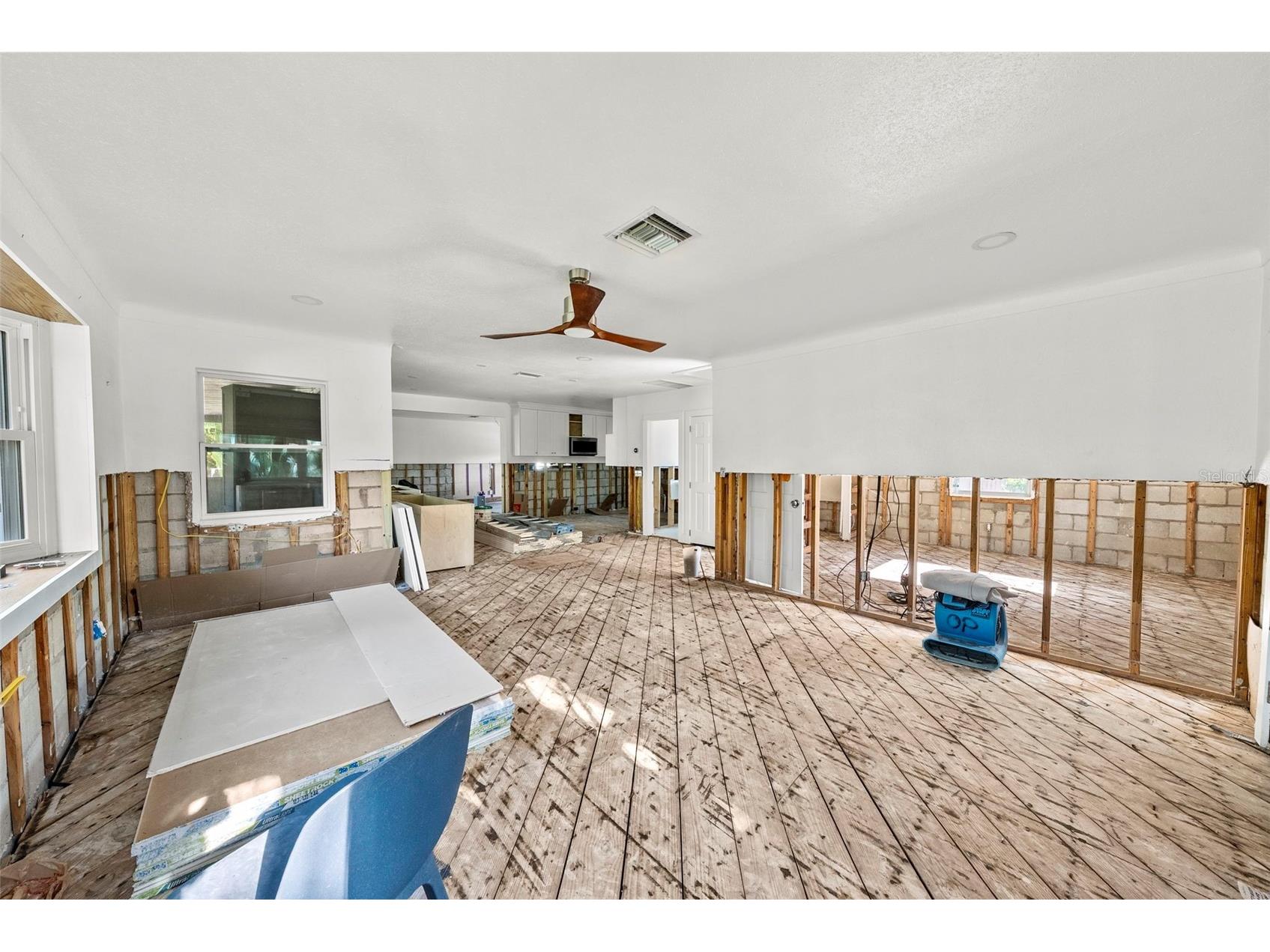 2657 44th Street S Gulfport FL 33711 TB8496529 image4