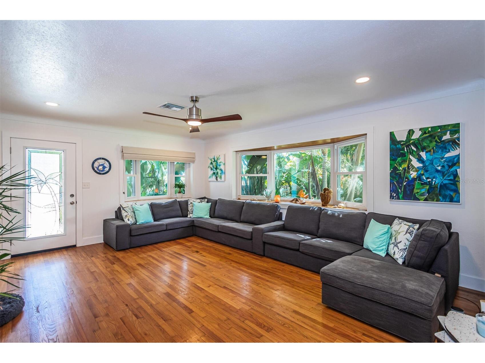 2657 44th Street S Gulfport FL 33711 TB8496529 image5
