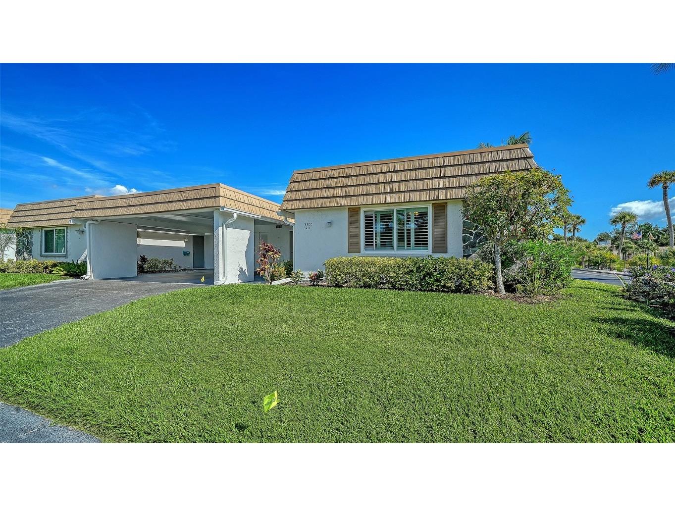 2657 Riverbluff Parkway #V122 Sarasota FL 34231 A4673238 image1