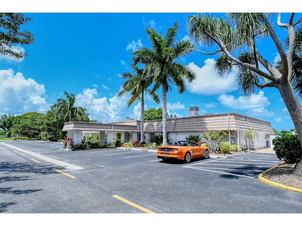 2657 Riverbluff Parkway #V122 Sarasota FL 34231 A4673238 image28