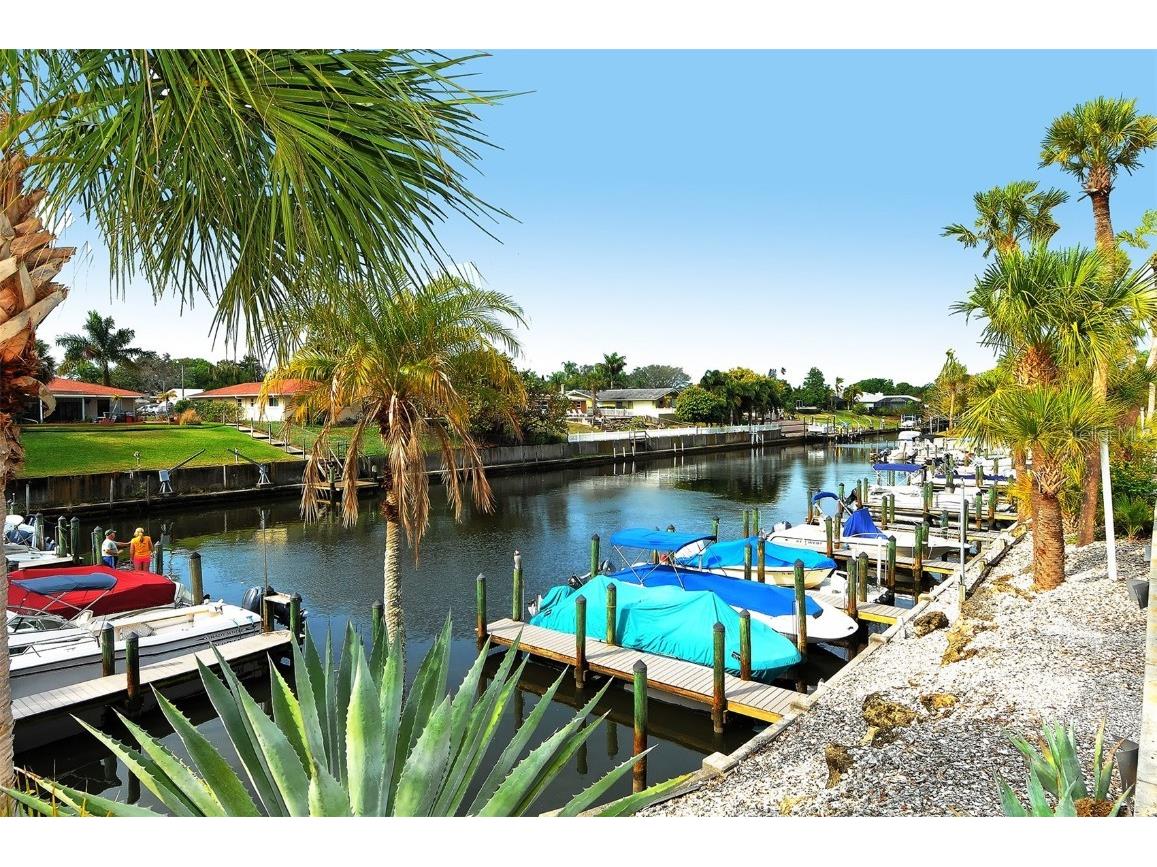 2657 Riverbluff Parkway #V122 Sarasota FL 34231 A4673238 image38