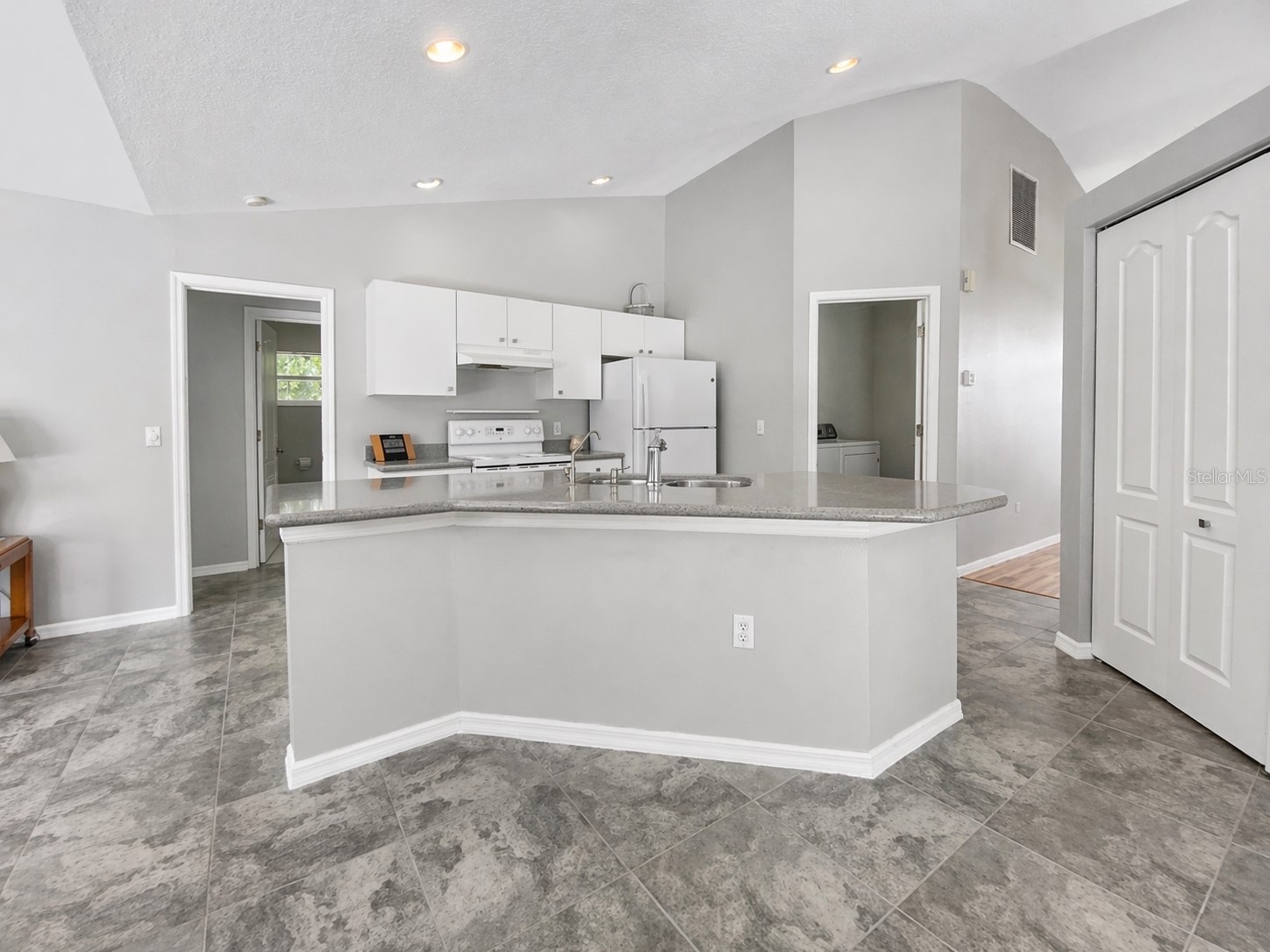 2657 Tusket Avenue North Port FL 34286 D6145399 image7
