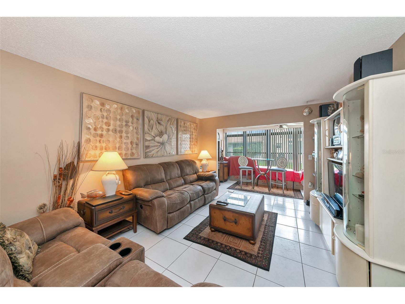 2657 Woodgate Lane #E4 Sarasota FL 34231 A4686420 image9