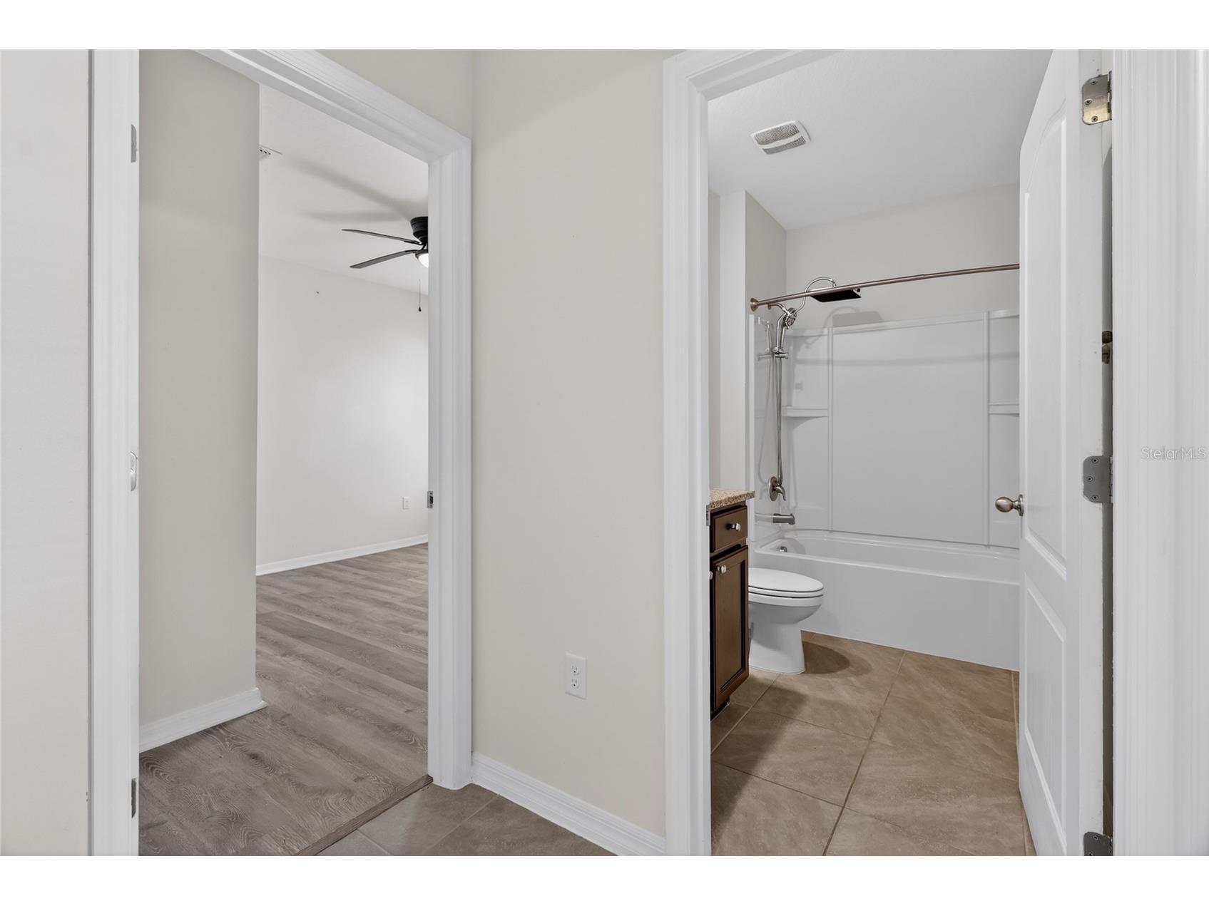 2658 Grandbury Grove Road Lakeland FL 33811 L4961112 image7