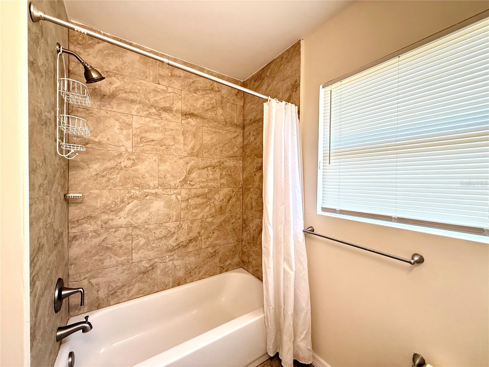 2658 Nassau Street Sarasota FL 34231 A4690127 image15