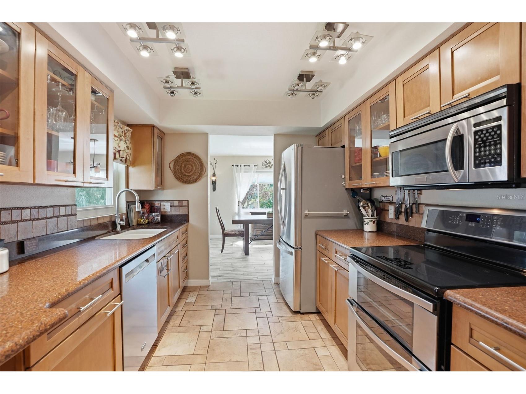 2658 Royal Ridge Drive Spring Hill FL 34606 TB8484068 image3